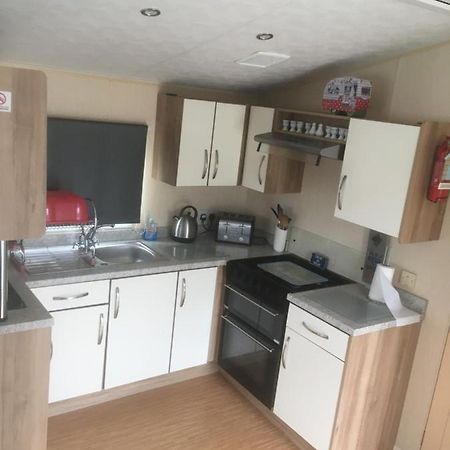 Take Me To The Beach At J&S Caravan Holidays Newquay Bay Resort Saint Columb Minor Екстер'єр фото
