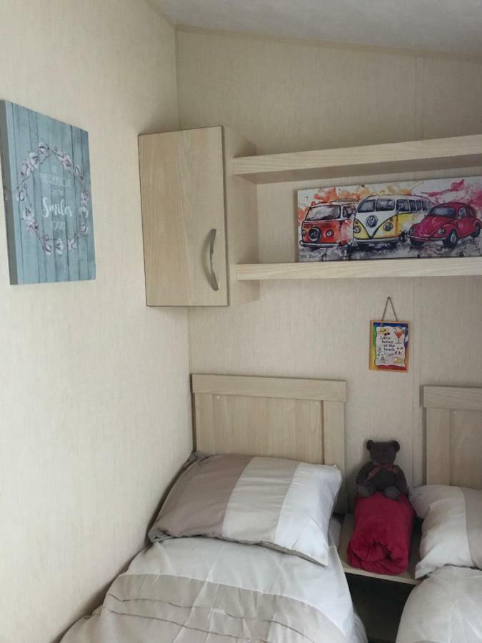 Take Me To The Beach At J&S Caravan Holidays Newquay Bay Resort Saint Columb Minor Екстер'єр фото